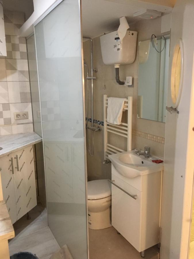 Acogedor Estudio Camarote En El Centro De Madrid Apartment Ngoại thất bức ảnh